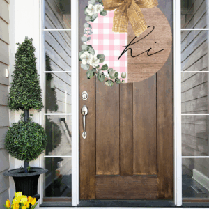 "Hi" Plaid Door Hanger